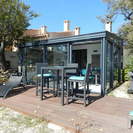 Appartamento 2 Pièces Avec Terrasse Et Parking Au Lavandou - Fr-1-251-926 Le Lavandou